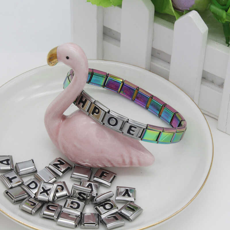 Bijoux Fantaisie Personnalises Avec Un Prenom Nom Citation Nominiz